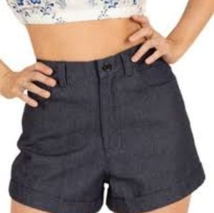 Tatyana denim chica shorts